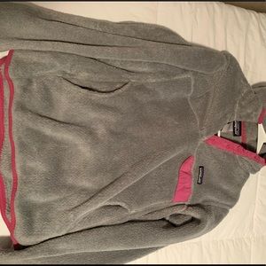 Women’s Patagonia pullover